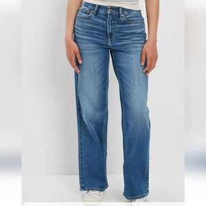 American Eagle Super High Rise Baggy Straight Jeans